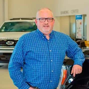 Discovery Ford Sales Ltd Staff | Humboldt Ford Dealer