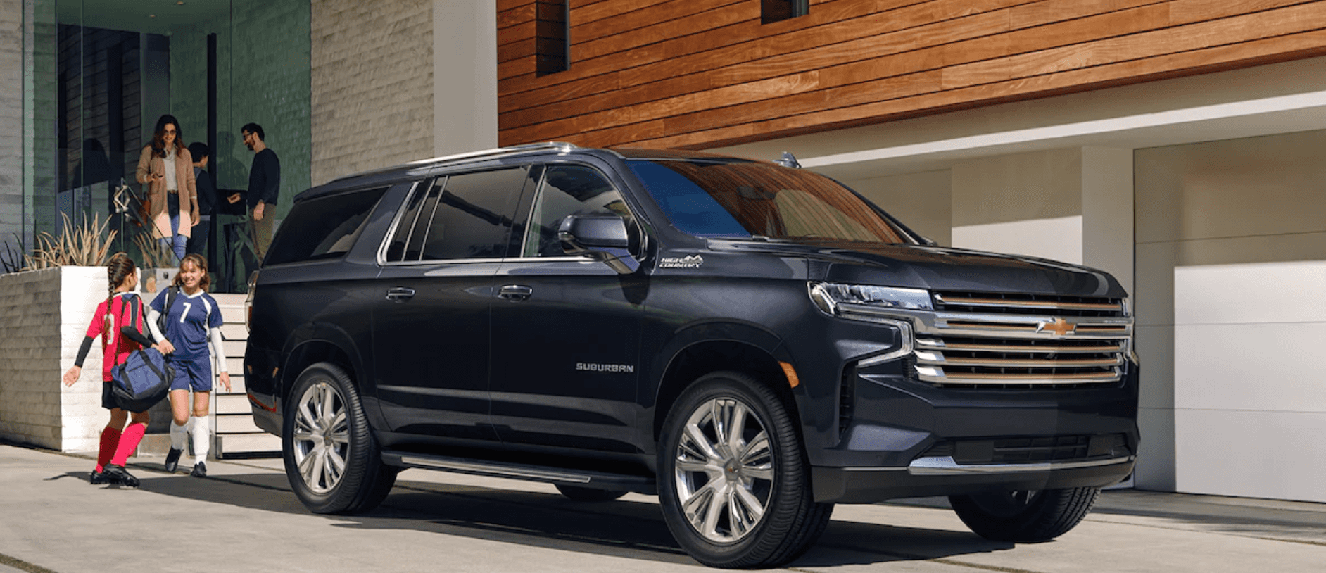 2022 Chevrolet Suburban Trim Comparison in Lakewood