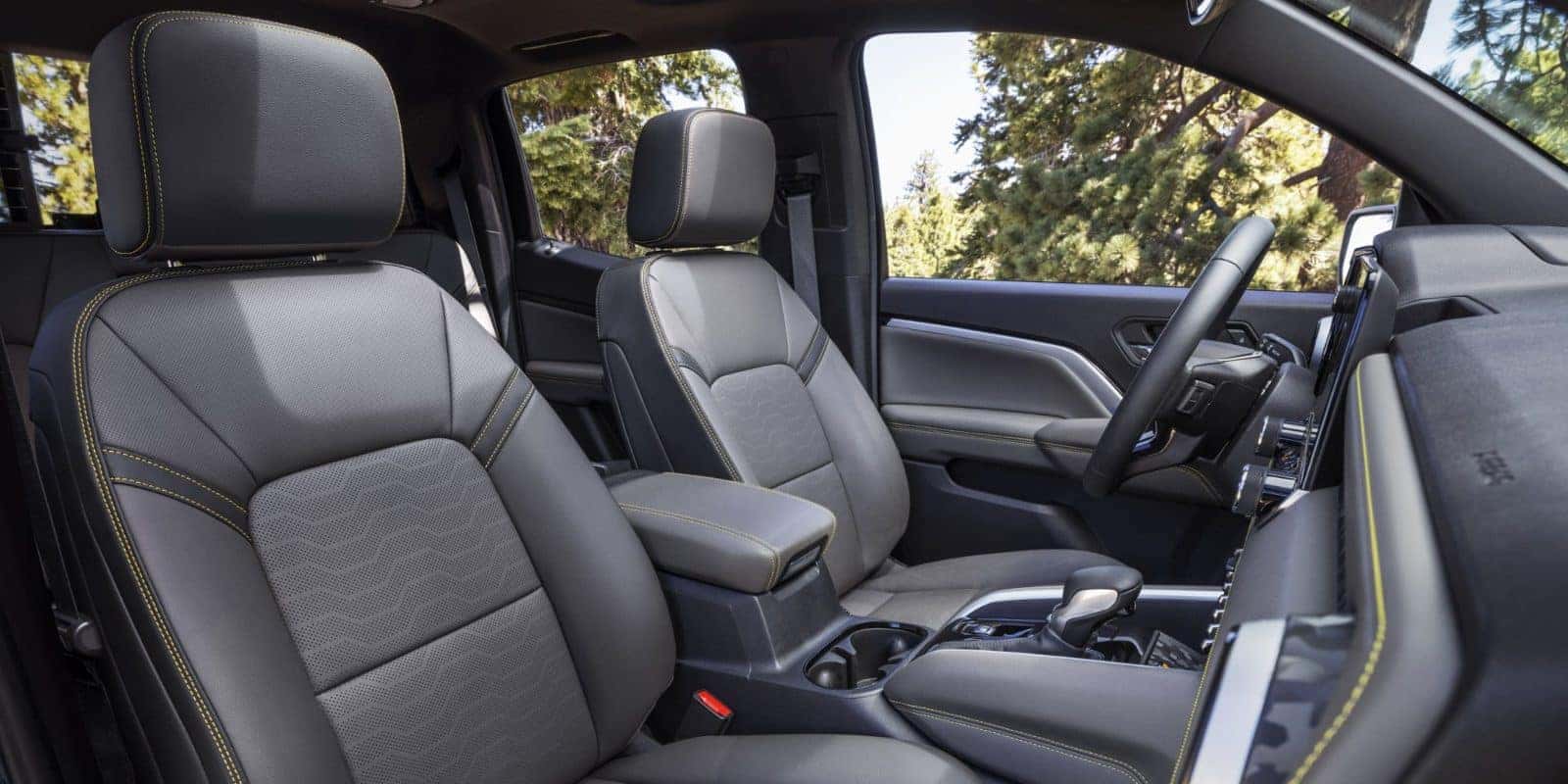 2026 Chevy Colorado front seats and dashboard