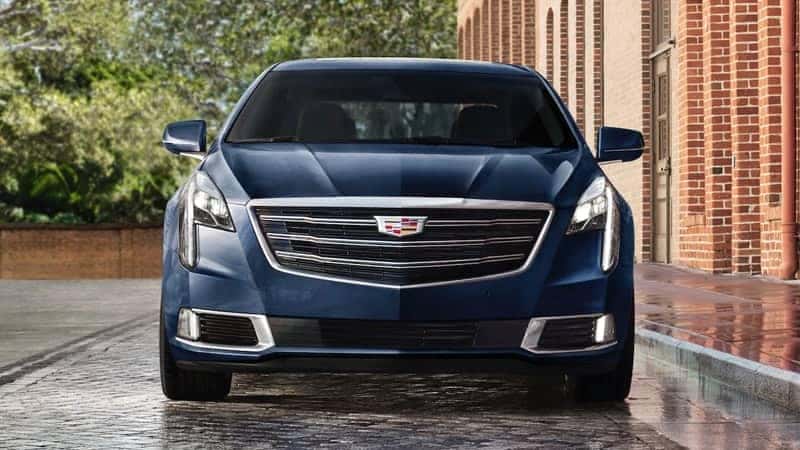 2019-Cadillac-XTS-01