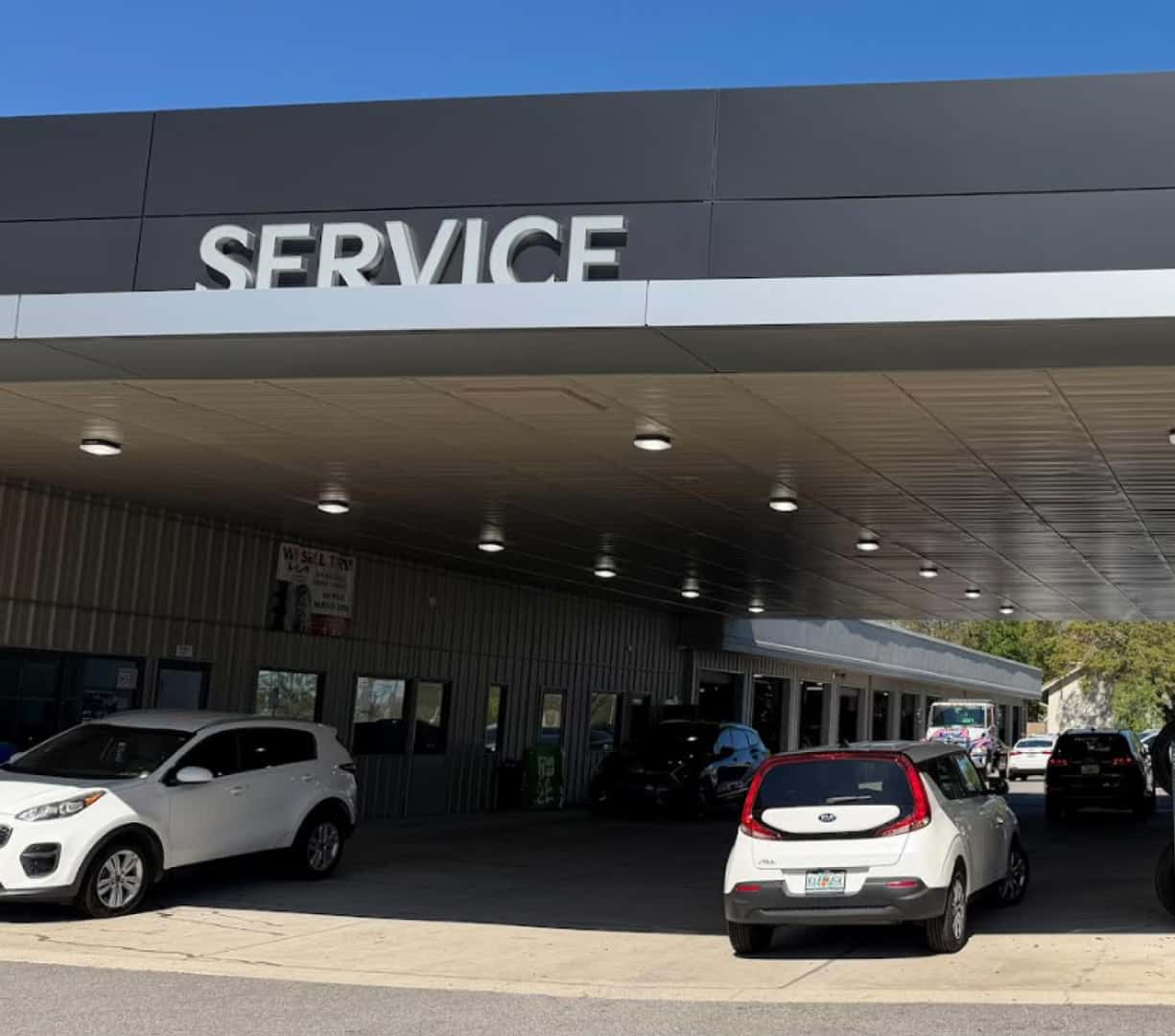 Greenway Kia at The Avenues Service Department Front View