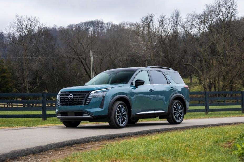 2026 Nissan Pathfinder Top Choice for Teen Drivers | Photo Courtesy: Nissan 2026 Nissan Pathfinder recognized by IIHS, Consumer Reports as Top Choice for Teen Drivers