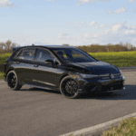 2025 Golf R Black Edition – Mythos Black Metallic