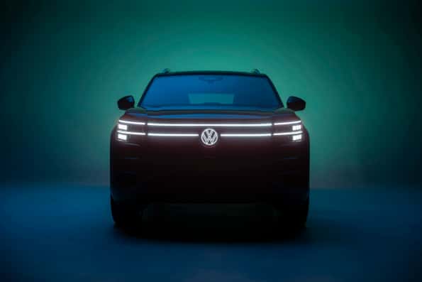 2027 VW Atlas Makes Debut | Photo Courtesy: Volkswagen All-new 2027 Volkswagen Atlas debuts at the New York International Auto Show