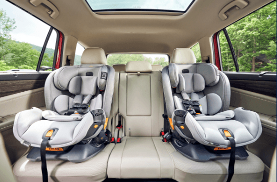 Cars.com Honors 2026 Volkswagen Atlas and Tiguan | Photo Courtesy: Volkswagen Atlas and Tiguan Named Best Cars for Car Seats