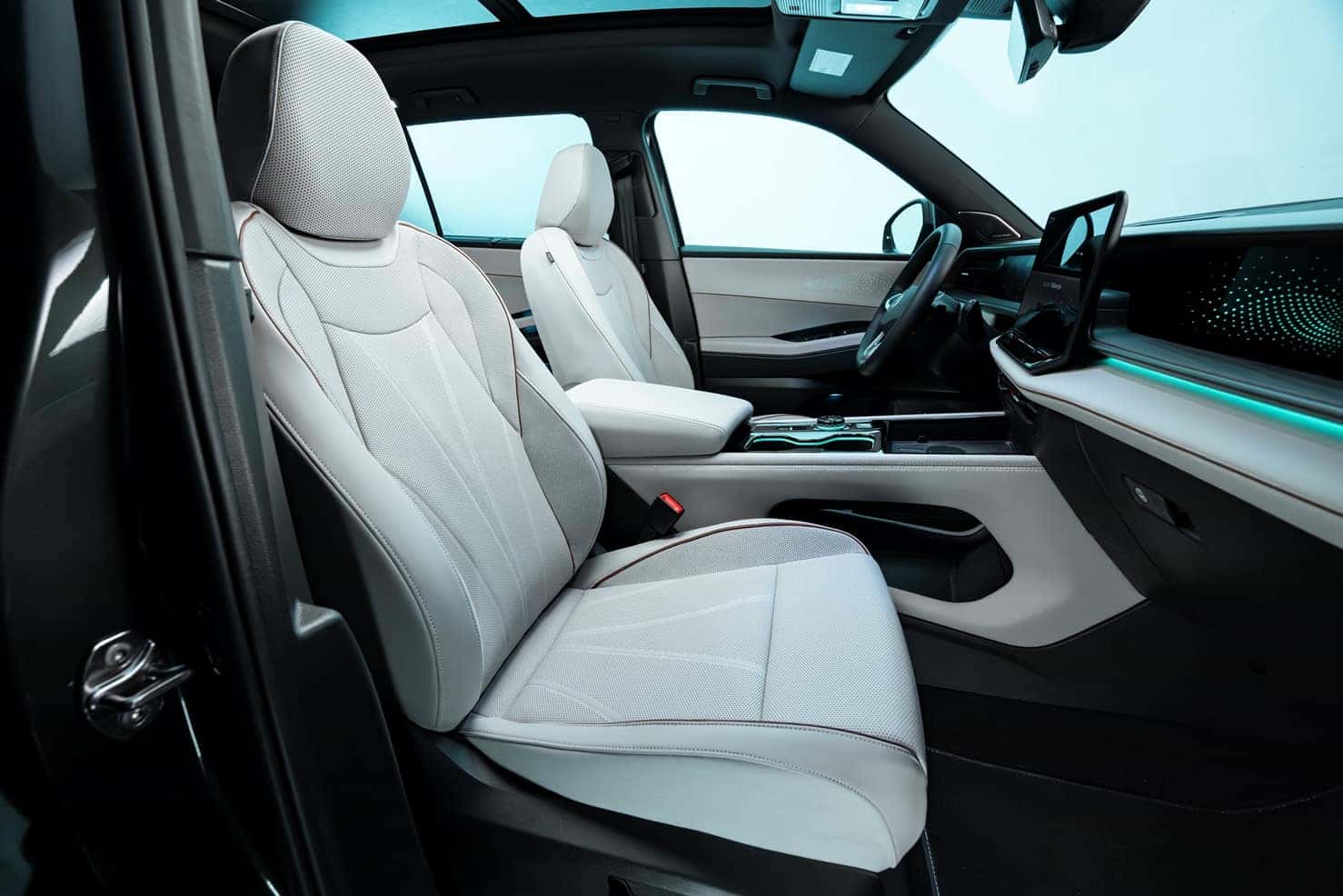 2027 Volkswagen Atlas front seats and dashboard