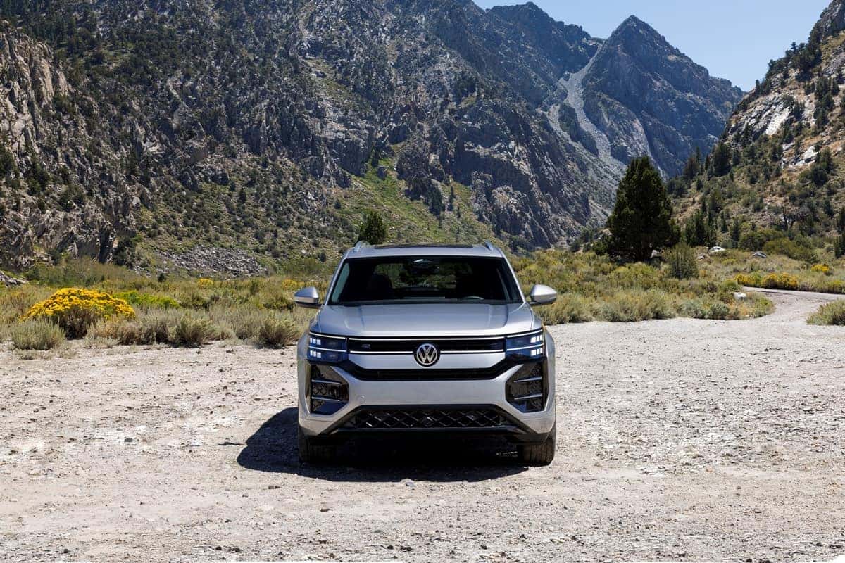 2027 Volkswagen Atlas Silver Mist exterior