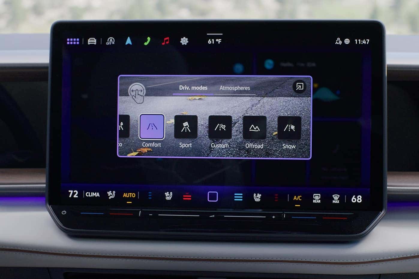 Comfort drive mode highlighted on the 2027 Atlas display