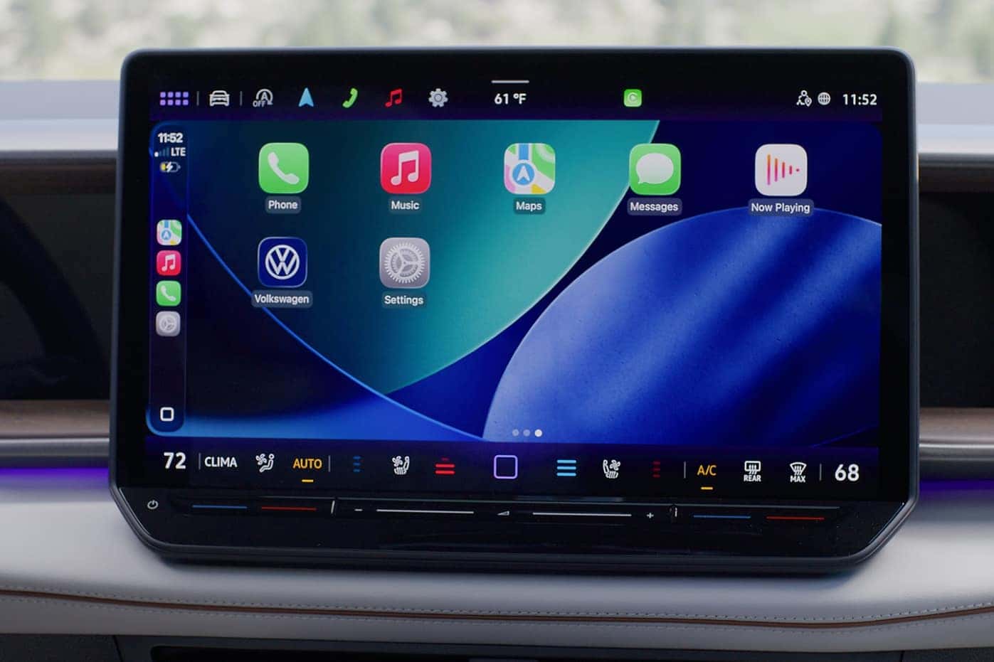 2027 Atlas infotainment screen displaying Apple CarPlay