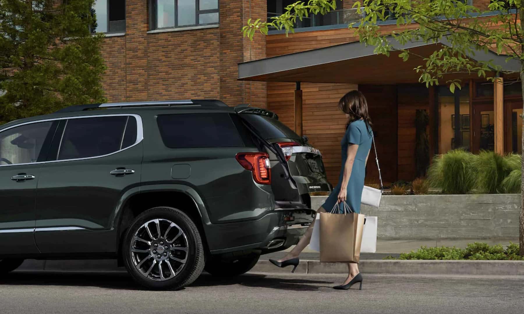 2021 GMC Acadia in St. Louis
