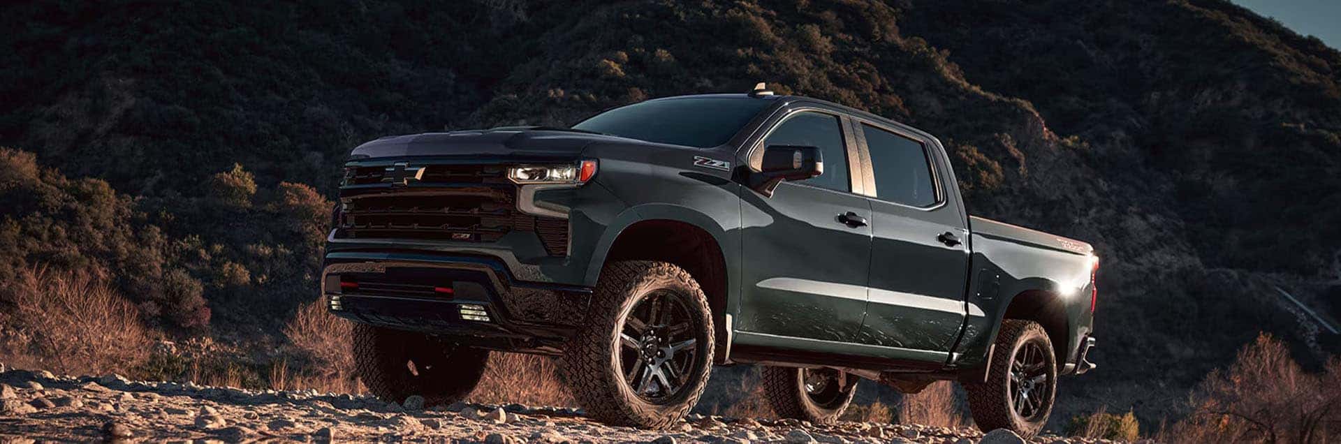 2025 Silverado 1500 exterior hero