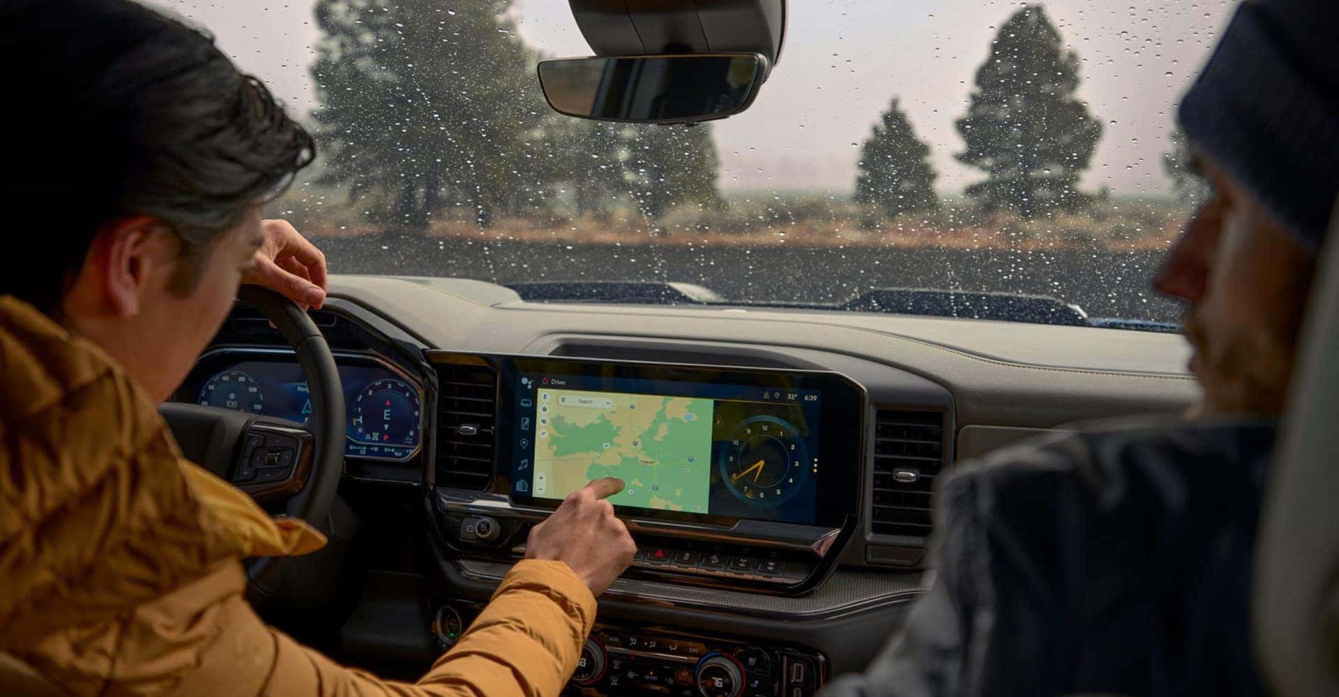 S2025 Chevrolet Silverado 1500 view of navigation