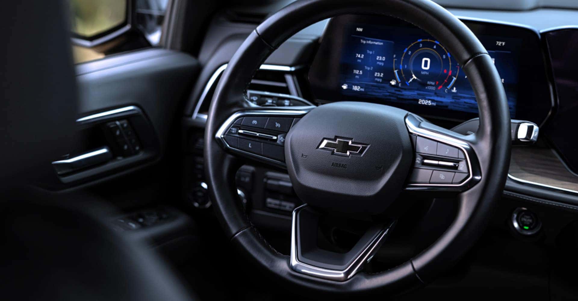 2025 Chevrolet Tahoe steering wheel