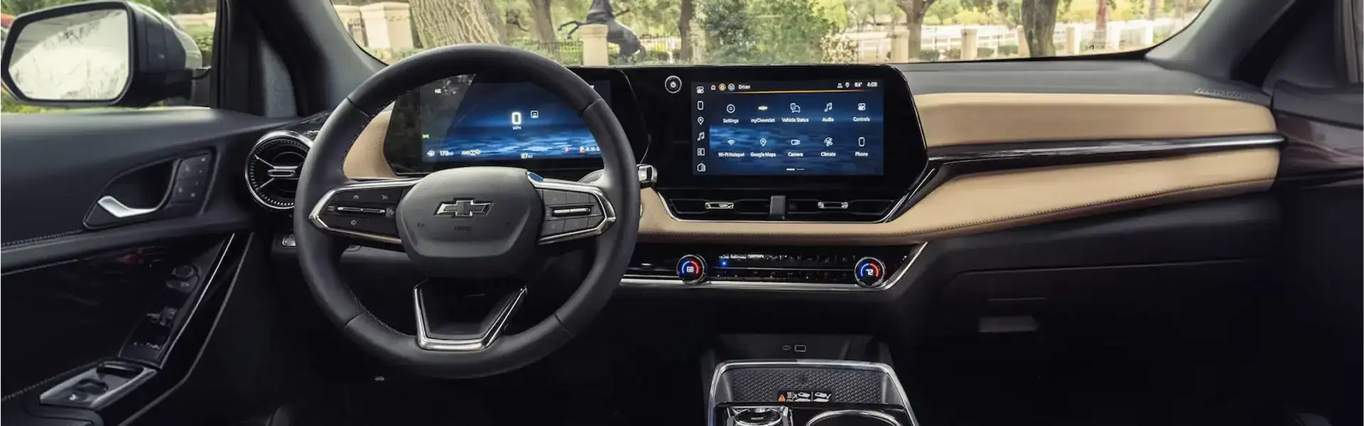 Interior view of the 2027 Equinox 11.3-inch diagonal touchscreen
