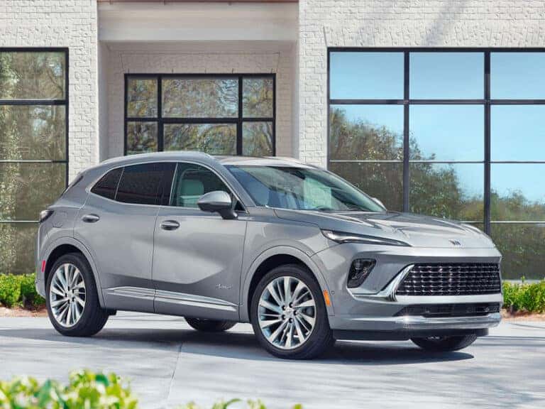 New 2025 Buick Envision Compact SUV Engine Performance and Powertrains