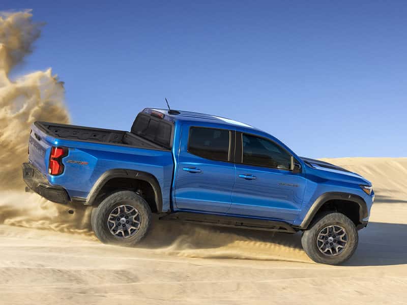 New 2025 Chevrolet Colorado Midsize Pickup Truck Engine Performance and Powertrain