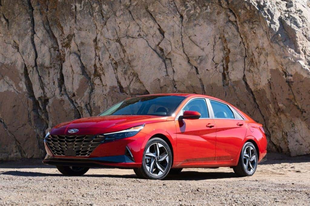 2022 Hyundai Elantra vs 2021 Toyota Corolla Comparison | Spokane Hyundai