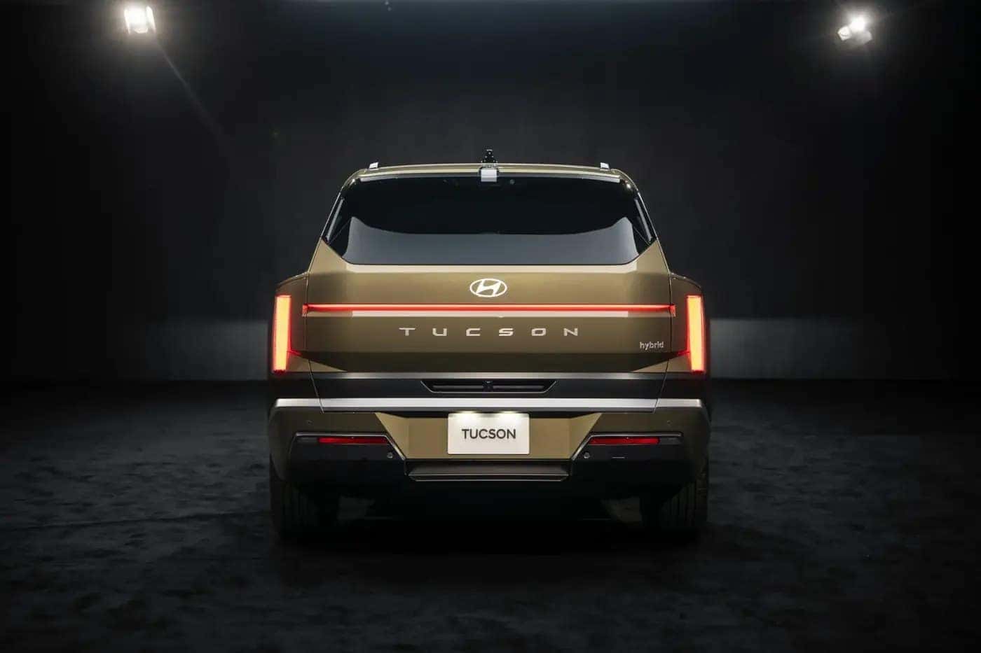 2027 Tucson rear studio view
