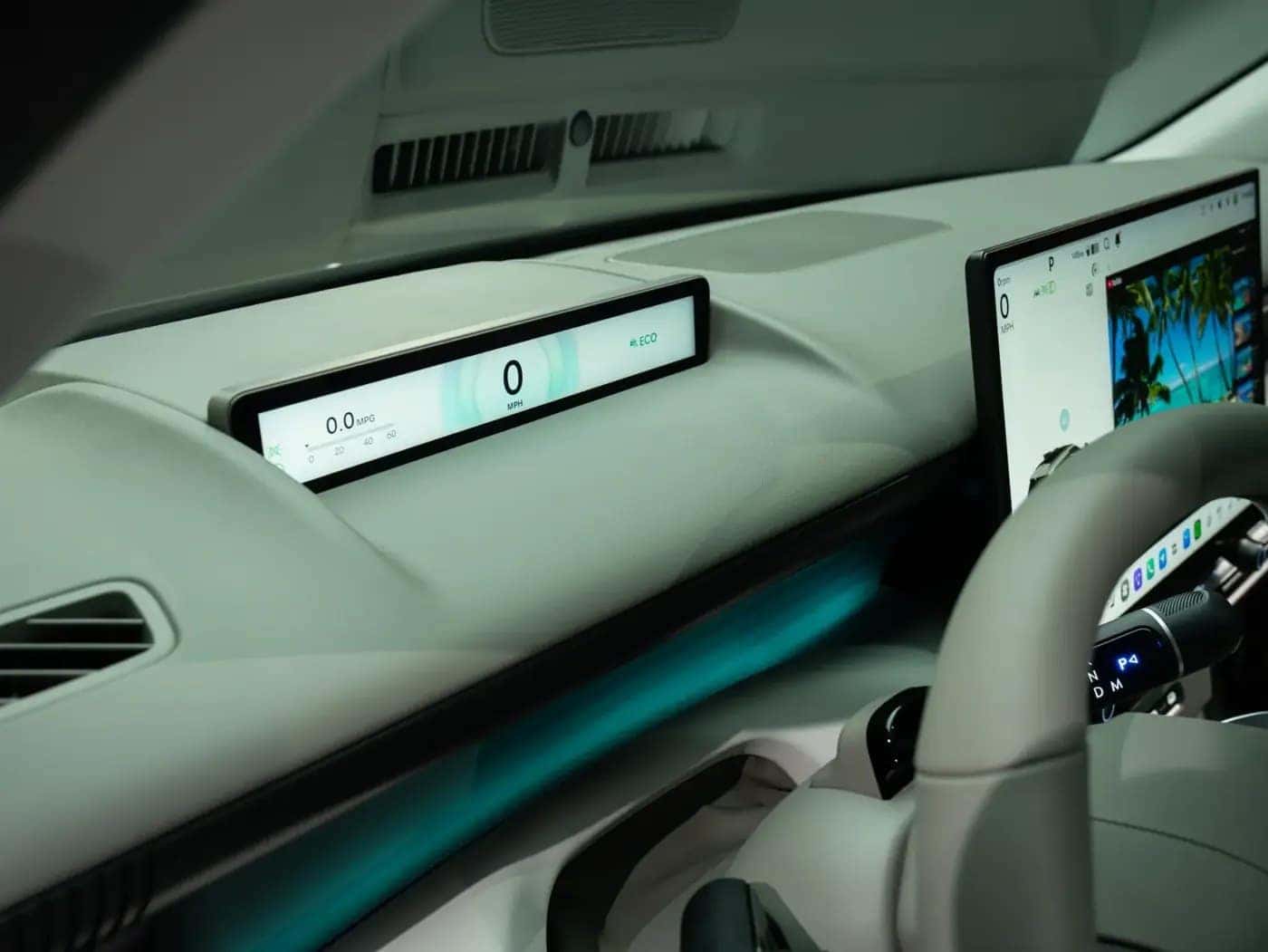 2027 Tucson slim driver display