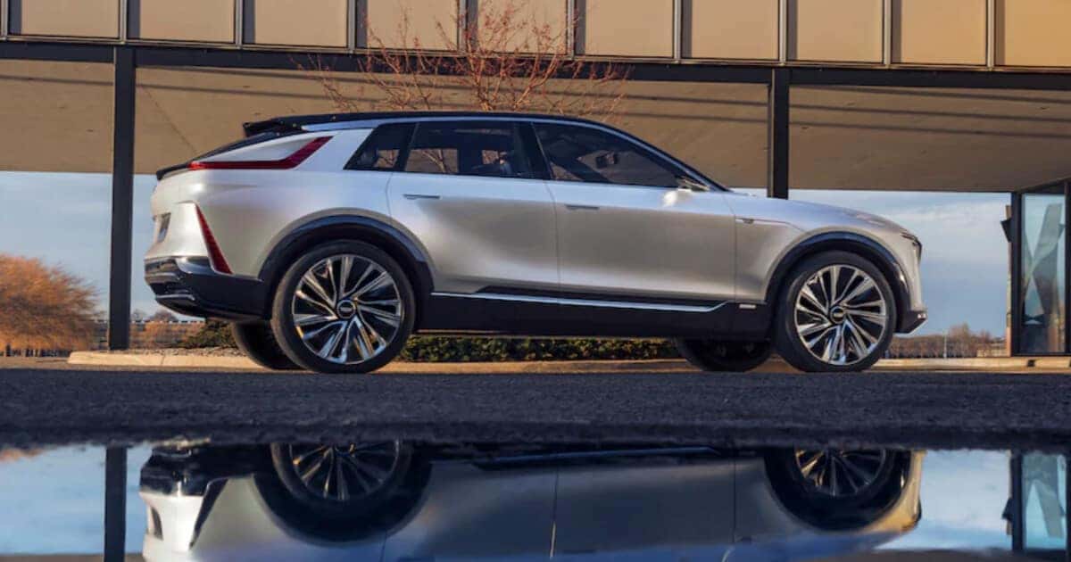 2024 Cadillac LYRIQ vs. BMW iX | Sullivan Cadillac