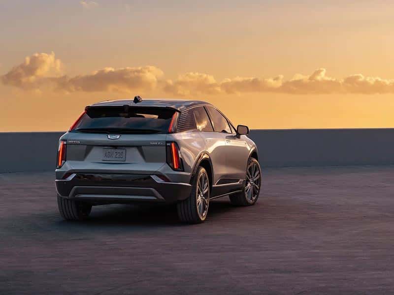 Cadillac lease deals at Sullivan Cadillac