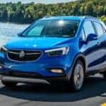 2019_Buick_Encore_near_lake_o