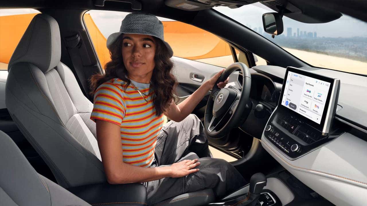 2025 Toyota Corolla Hybrid Features