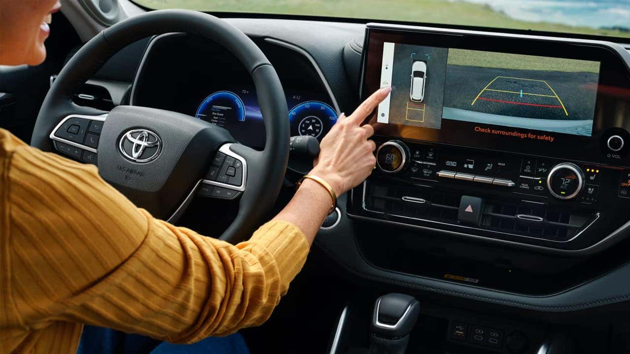 2025 Toyota Highlander Safety