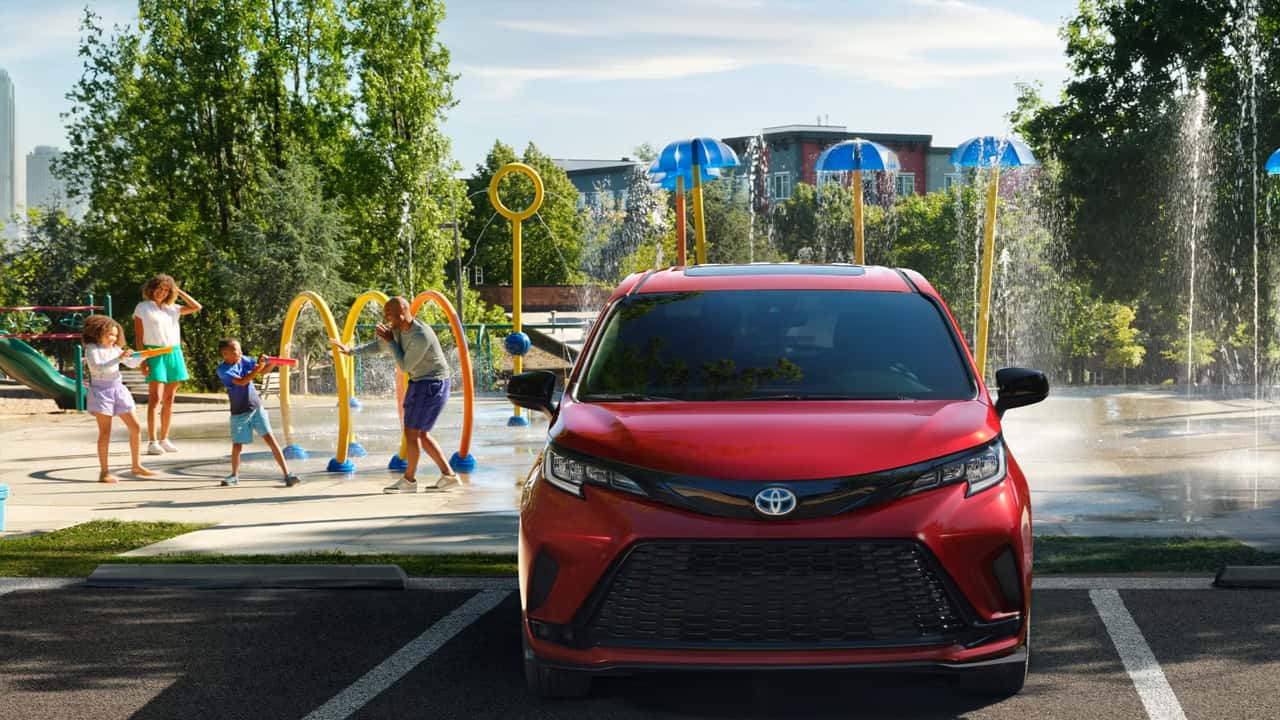 2025 Toyota Sienna Intro
