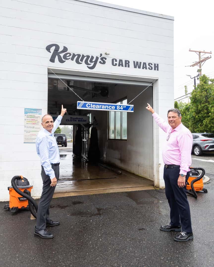 Kenny's Car Wish Drive-In