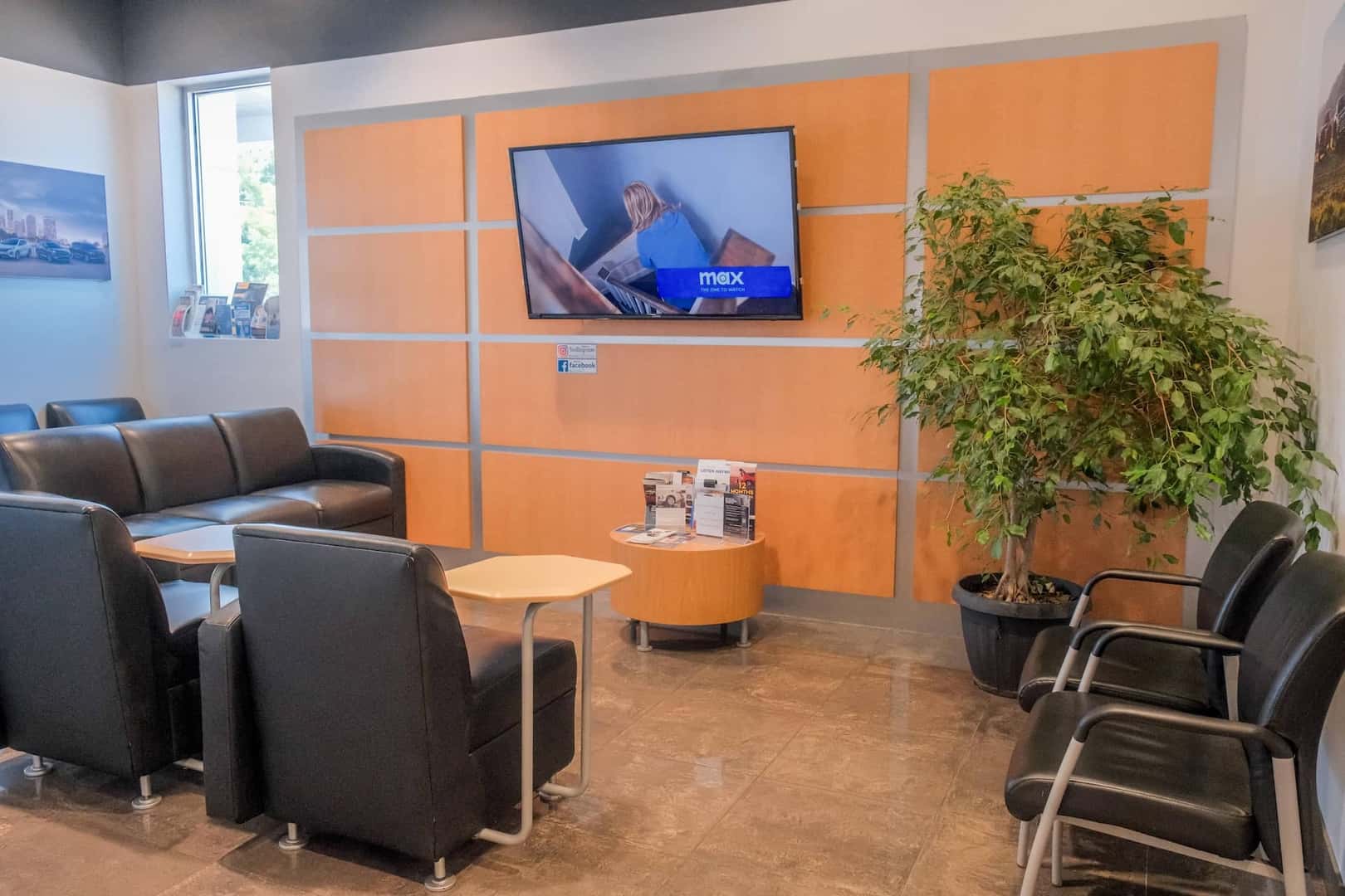 Service Lounge